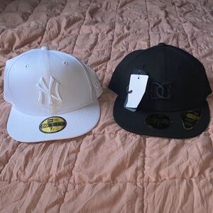 DC Black Cap and White NY Cap Set